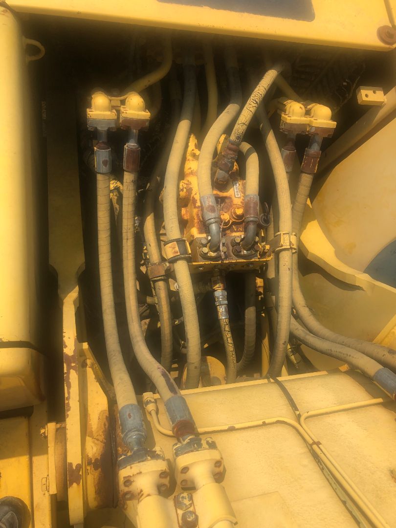 1997 KOMATSU PC200LC-6LE - Image 28